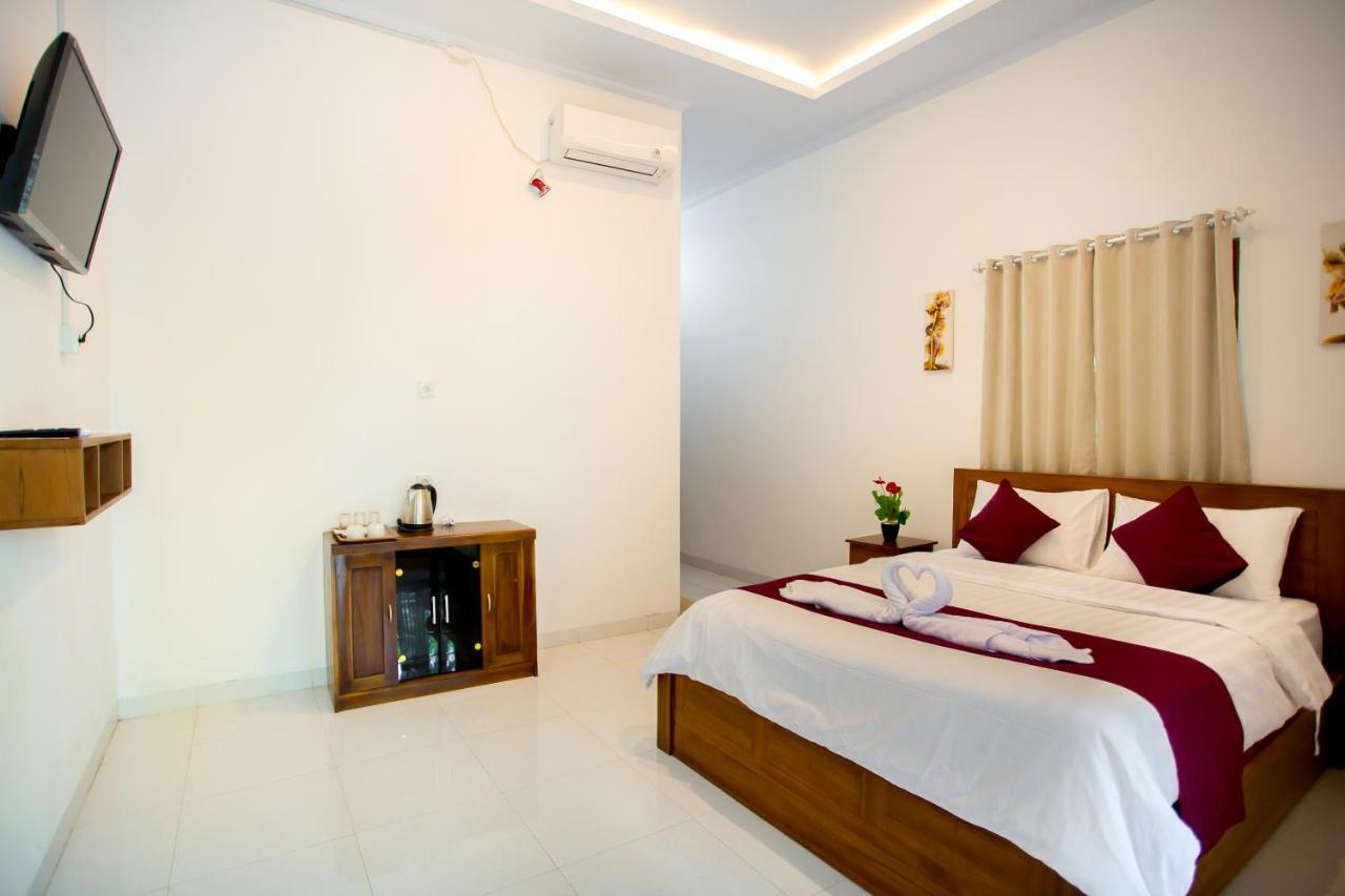 The Puncak Santhi Inn Batununggul Buitenkant foto