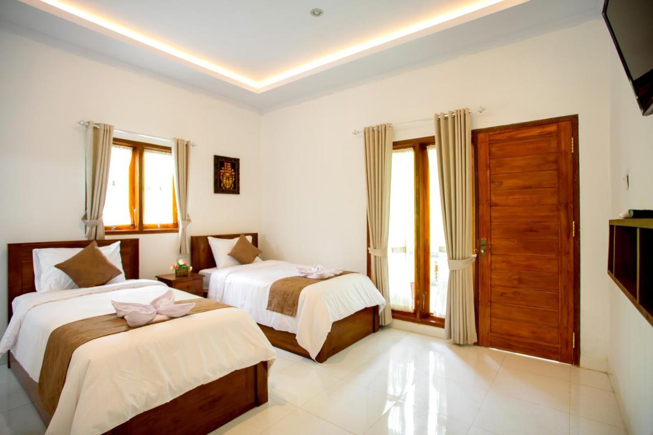 The Puncak Santhi Inn Batununggul Buitenkant foto